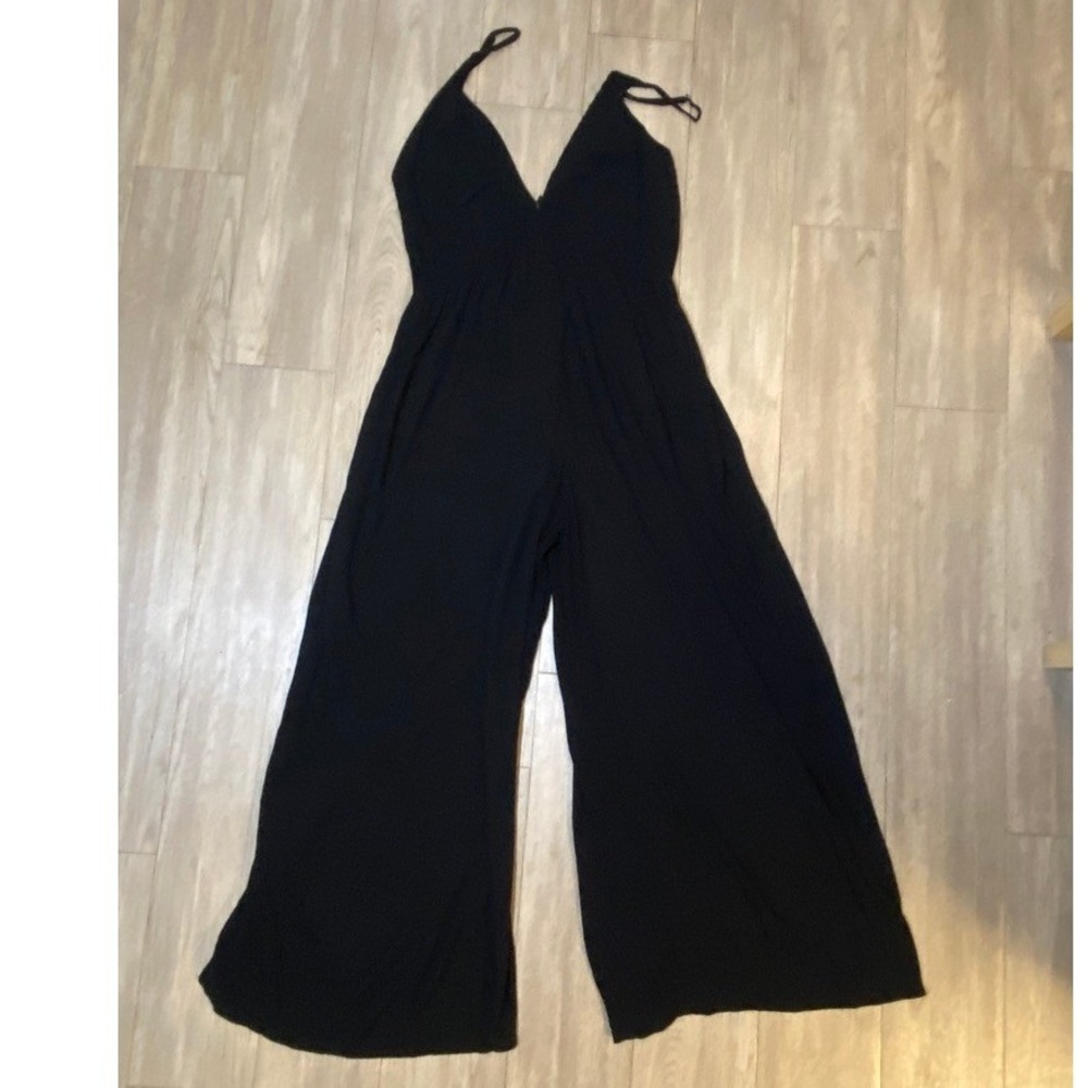 Aura Black Wide-Leg Jumpsuit with V-Neck